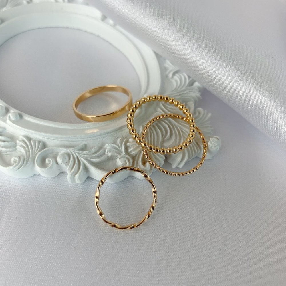 4pcs Gold Stacking Rings - Picture 7 of 9